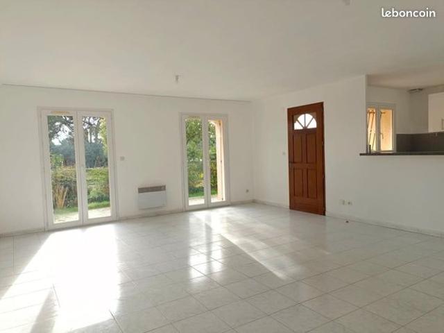 Maison vente à Nîmes, Garons