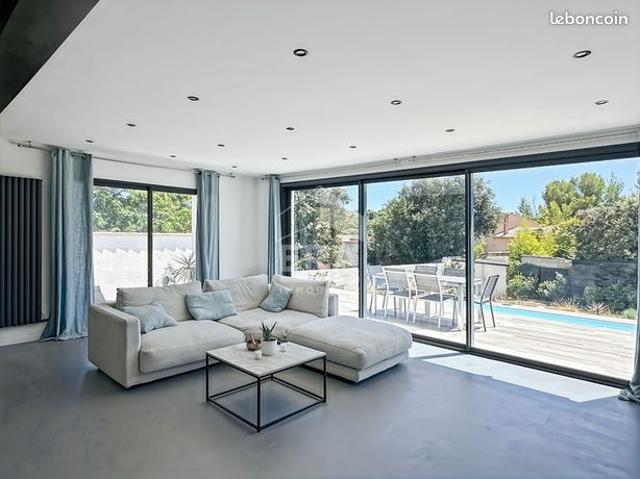 Maison vente à Arles, La Salle Les Alpes