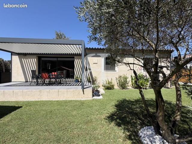 Maison vente à Avignon, Châteauneuf-de-gadagne