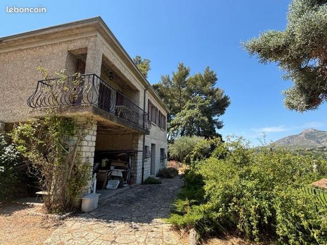 Maison vente à Roquevaire
