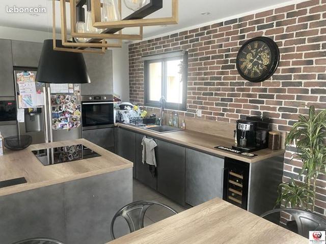 Maison vente à Narbonne, Bize-minervois