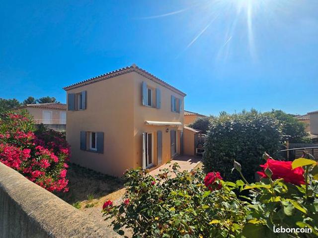 Maison vente à Aix-en-Provence, Gréasque