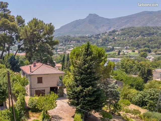 Maison vente à Marseille, Roquevaire