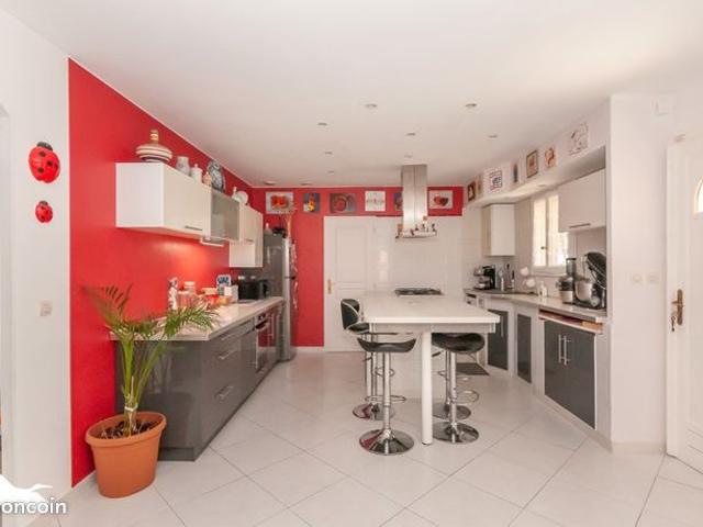 Maison vente à Montpellier, Mèze