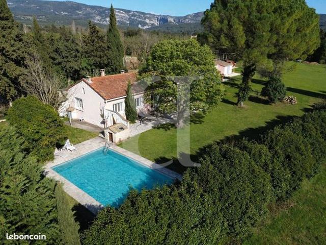 Maison vente à Avignon, Saumane-de-vaucluse