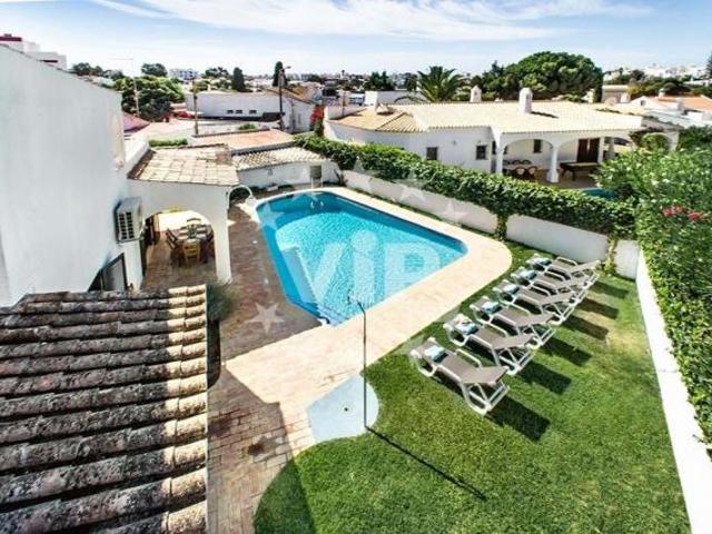 Moradia alugar em Albufeira