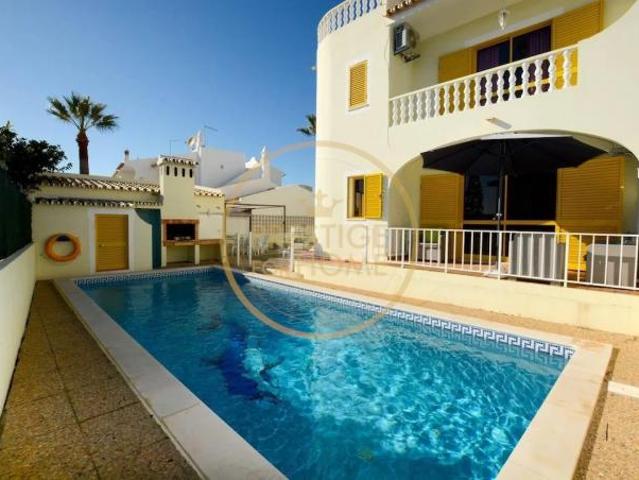 Moradia alugar em Albufeira