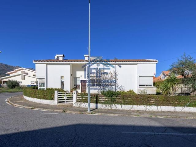 Casa venda em Castelo Branco, Canhoso