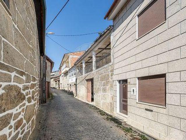 Casa venda em Torre de Ervededo, Chaves