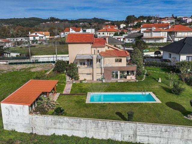 Casa venda em Póvoa De Lanhoso, Braga