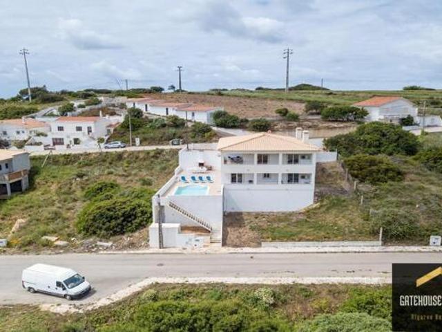 Moradia venda em Vila Do Bispo