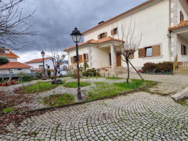 Casa venda em Bairro do Cerro, Vila Real