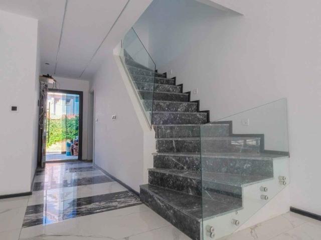 Aksu, Antalya içerisinde satılık Villa