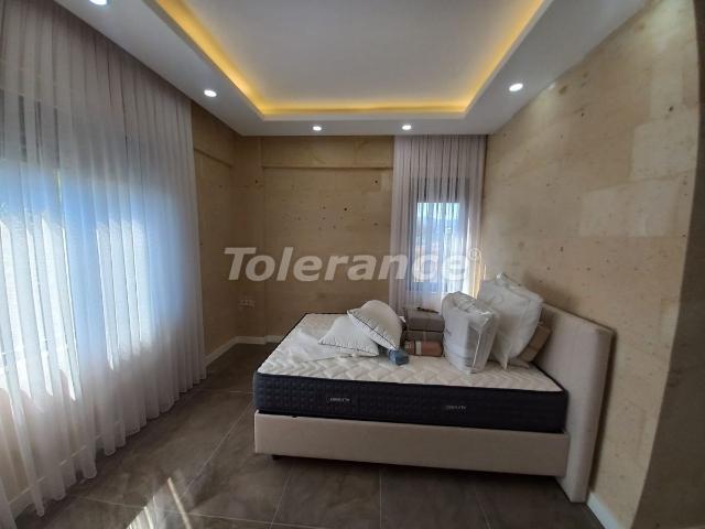 Antalya, Muratpaşa içerisinde satılık Villa