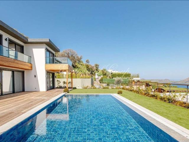 Bodrum, Muğla içerisinde kiralık Villa