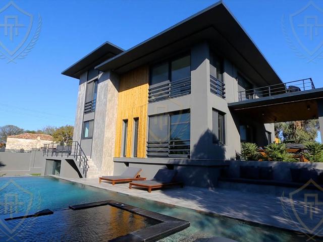 Çeşme, İzmir içerisinde satılık Villa