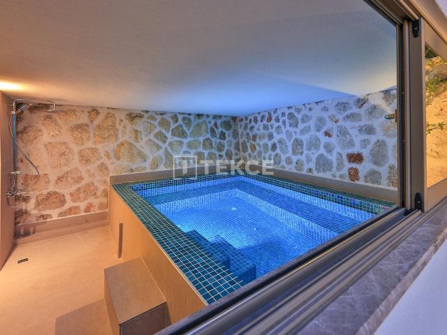 Kaş içerisinde satılık Villa