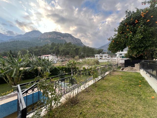 Kemer, Antalya içerisinde satılık Villa