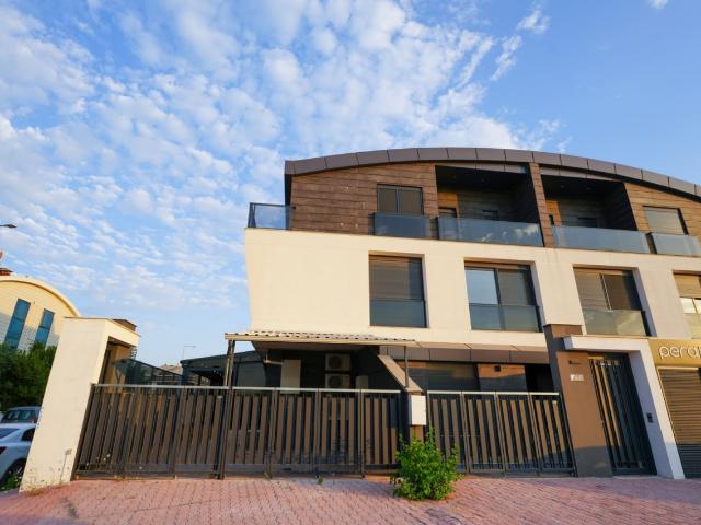 Muratpaşa, Antalya içerisinde satılık Villa