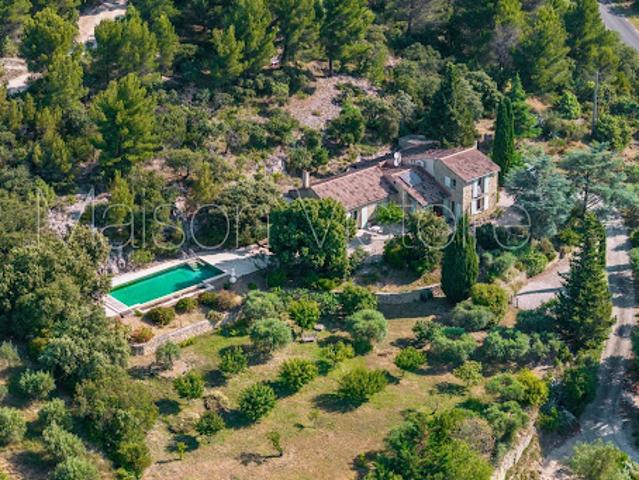 Villa vente à France métropolitaine, Le Barroux