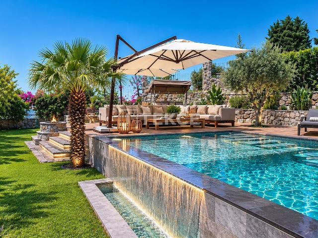Bodrum, Muğla içerisinde satılık Villa