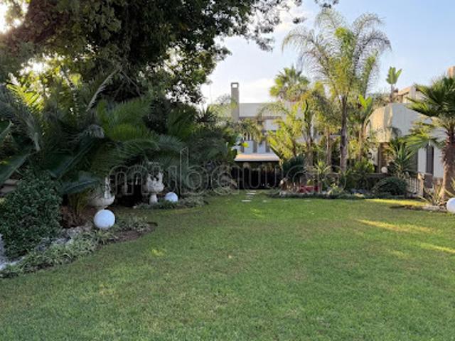 Villa vente à Anfa, Gharb-Chrarda-Beni Hssen