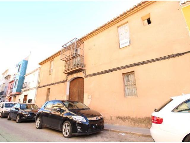 Casa en venta en el Camp de Túria, Valencia