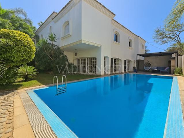 Villa vente à Anfa, Gharb-Chrarda-Beni Hssen