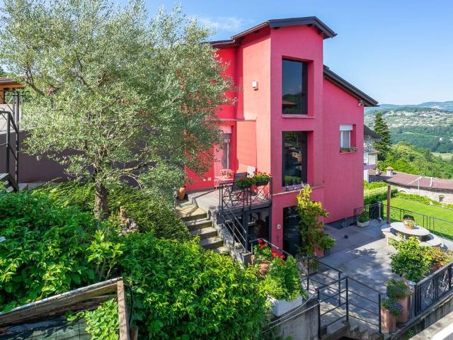 Einfamilienhaus kaufen in Aldesago, Tessin
