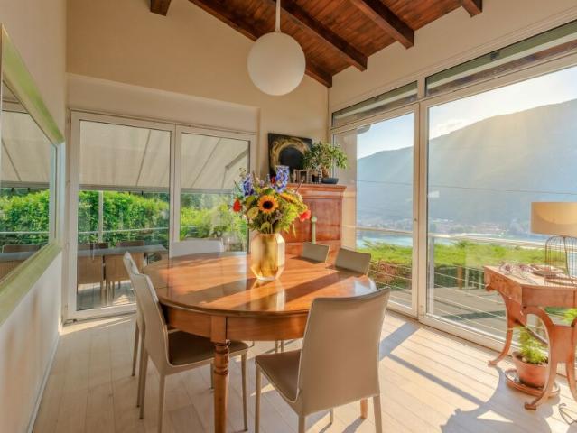 Einfamilienhaus kaufen in Mendrisio, Tessin