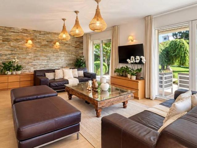 Haus kaufen in La Fontaine, Aigle