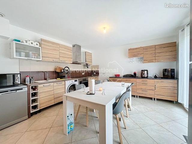 Maison vente à Carpentras, Visan