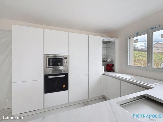 Maison vente à Roanne, Regny
