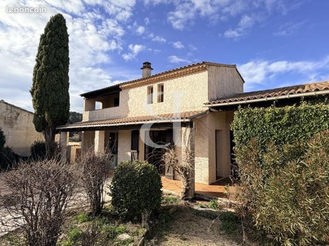 Maison vente à Carpentras, Pernes-les-fontaines