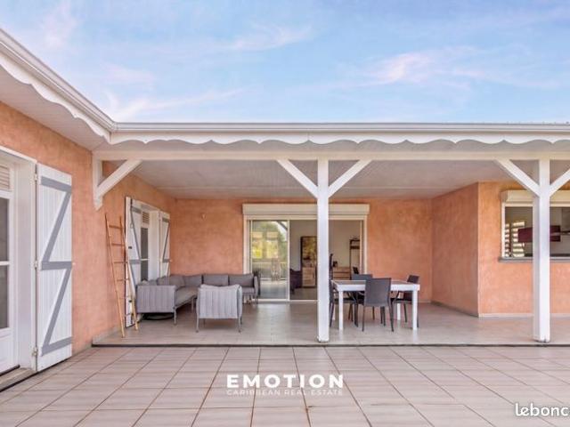 Maison vente à Guadeloupe