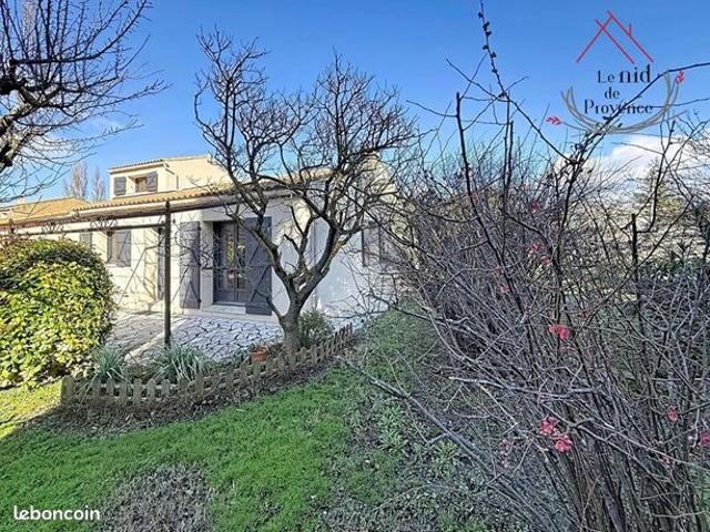 Maison vente à Carpentras, Pernes-les-fontaines