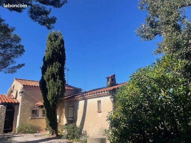 Maison vente à Arrondissement de Toulon, Carqueiranne