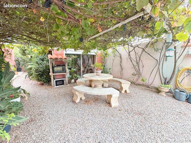 Maison vente à Céret, Thuir