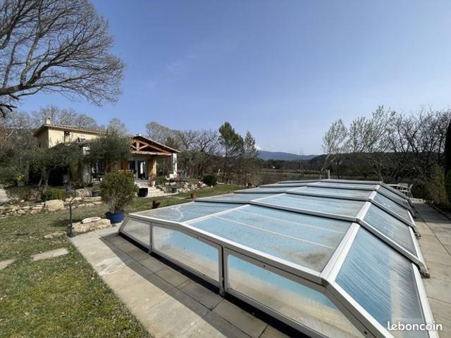 Maison vente à Carpentras, Crestet