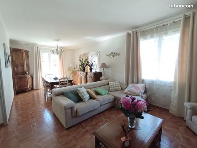 Maison vente à Nîmes, Beaucaire