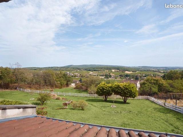 Maison vente à Saint-Gengoux-de-Scissé, Saône-et-Loire