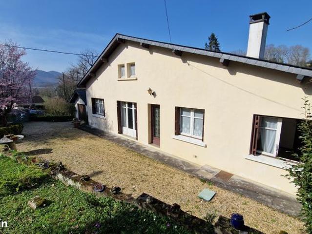 Maison vente à Oloron-Sainte-Marie, Eysus