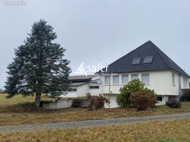 Maison vente à Riom, Bourg-lastic