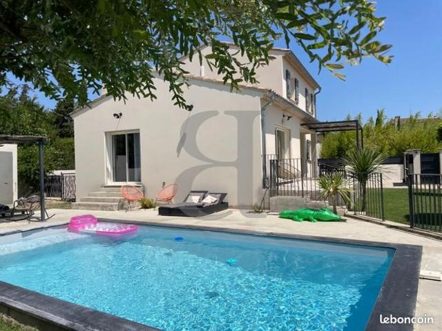 Maison vente à Sainte-cécile-les-vignes
