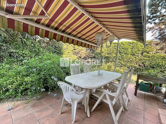 Maison vente à Céret, Thuir