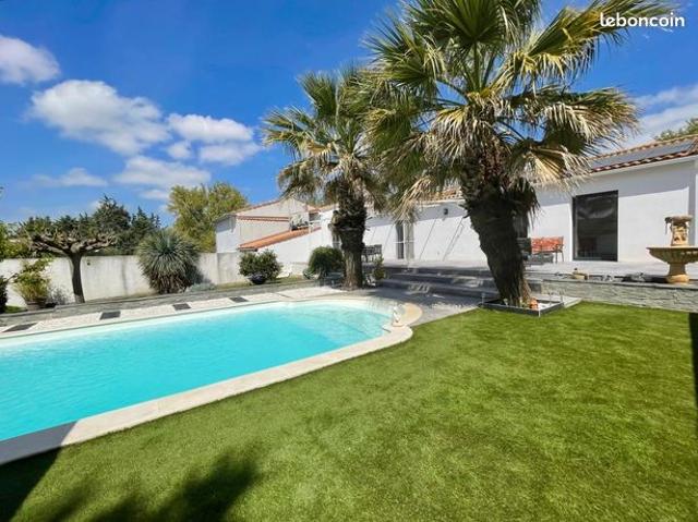 Maison vente à Beauvoisin