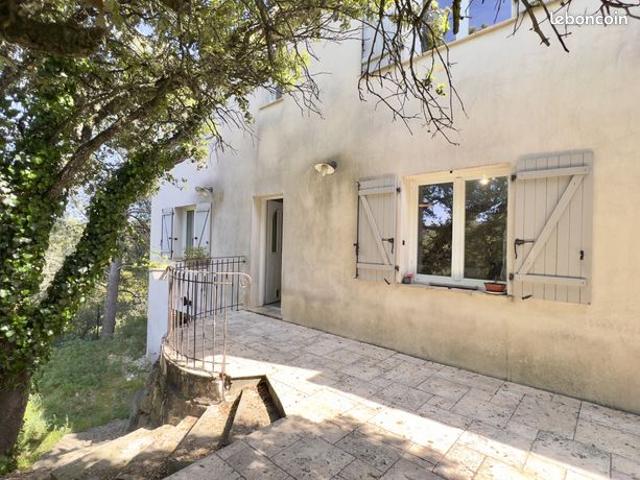 Maison vente à Aix-en-Provence, Lambesc