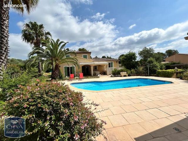 Maison vente à Arrondissement de Draguignan, Saint-raphaël