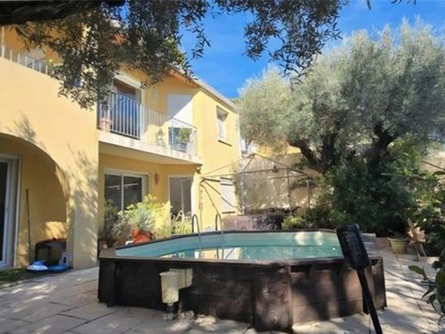 Maison vente à Arrondissement de Toulon, La Farlède