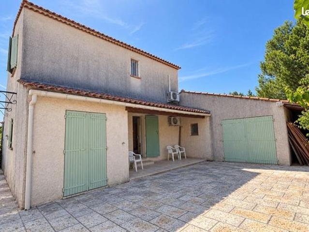 Maison vente à Arles, Bouches-du-Rhône